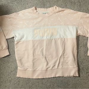 BRAND NEW Pink & White Puma sweatshirt size M